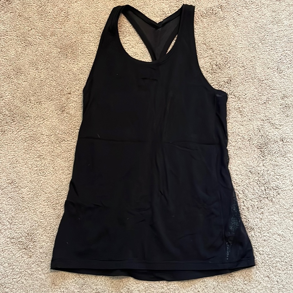 Lululemon mesh paneled tank top